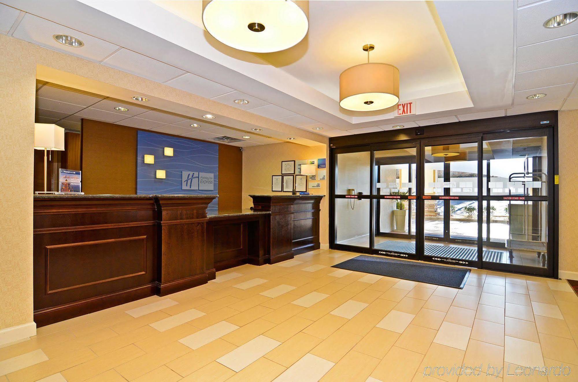 Holiday Inn Express Atlanta-Stone Mountain By Ihg Interior foto